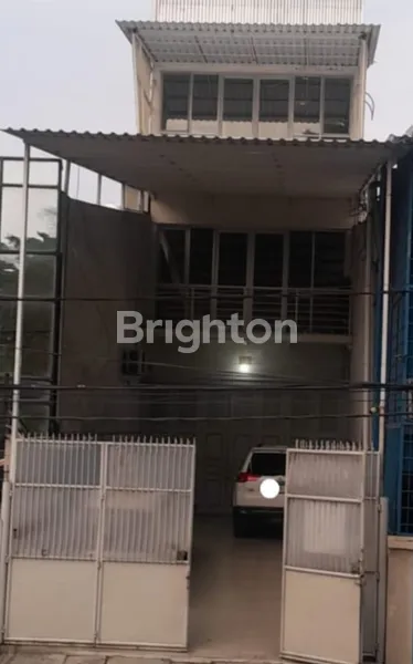 image 1 RUKO LOKASI SANGATSTRATEGIS DI PLUIT JAKARTA UTARA, COCOK UNTUK USAHA ! (5)