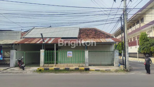 Gambar Property DIJUAL TANAH BONUS RUMAH DEKAT DENGAN UNIPMA(UNIVERSITAS PGRI MADIUN) HARGA 2,5 M NEGO