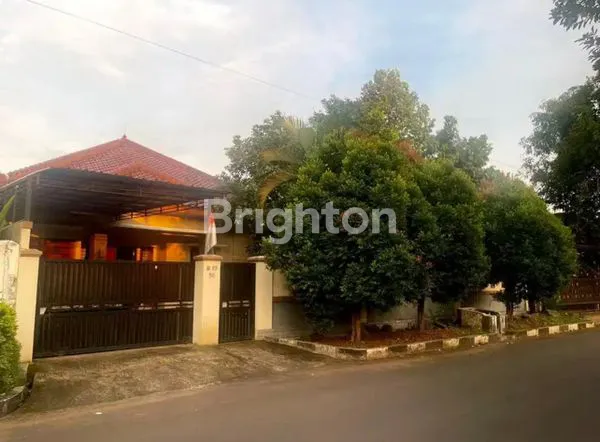 image RUMAH IDAMAN LOKASI STRATEGIS BINTARO TANGERANG (1)