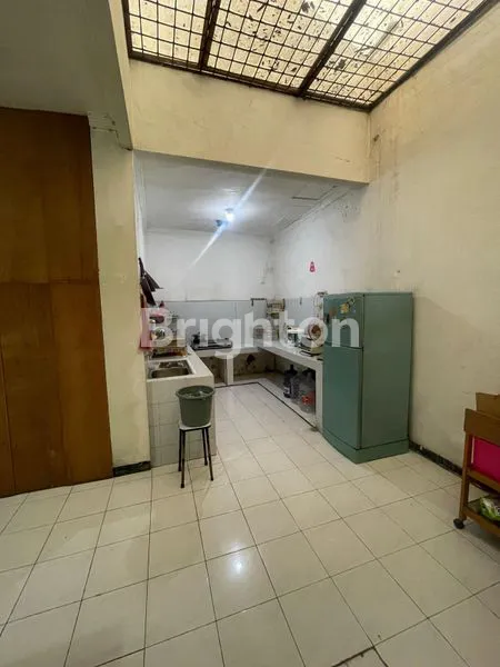 image DI JUAL RUMAH DARMO PERMAI SELATAN SURABAYA BARAT (4)