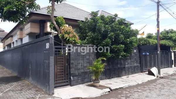image RUMAH HOOK MEWAH DI KOTA YOGYAKARTA (3)