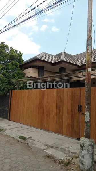 image RUMAH HOOK MEWAH DI KOTA YOGYAKARTA (5)