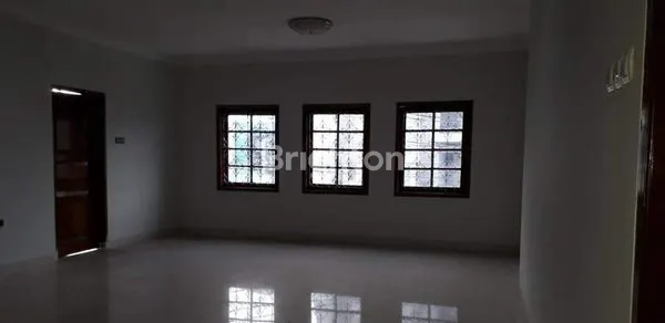 image RUMAH 2 LANTAI DI RAWA BELONG JAKARTA BARAT (5)