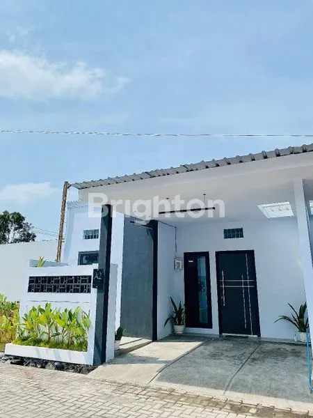 RUMAH MINIMALIS SIAP HUNI DI KUNIR