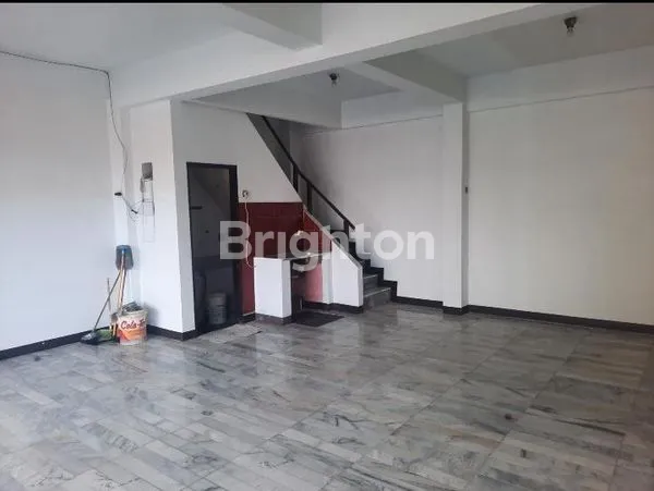 image RUKO TERAWAT, RAPIH DAN MURAH JLN DEWI SRTK (2)