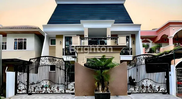 RUMAH MEWAH BARU RENOVASI KELAPA GADING SIAP HUNI