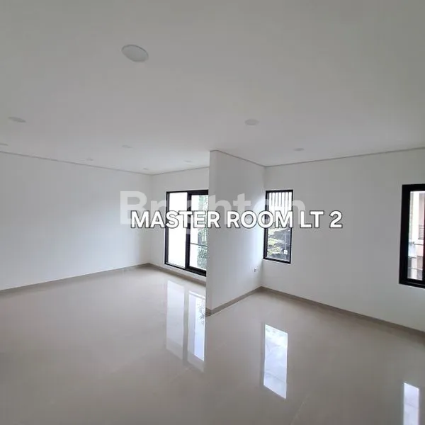 image RUMAH BARU SUNTER 3 LANTAI  STARTEGIS DEKAT SUNTER  MALL JAKARTA UTARA (5)