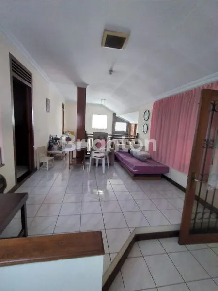 image RUMAH PUSAT KOTA, LOKASI STRATEGIS (3)