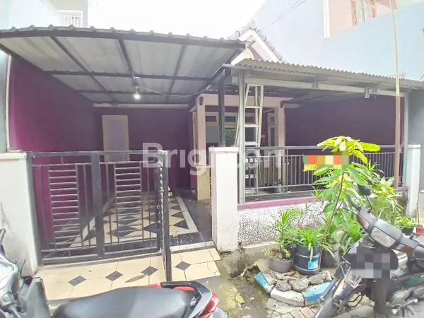 image RUMAH SIAP HUNI TENGAH KOTA LOKASI NYAMAN (1)