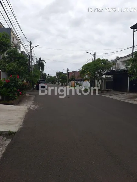 image RUMAH BAGUS SURYA WIJAYA RAYA TAMAN RATU (4)