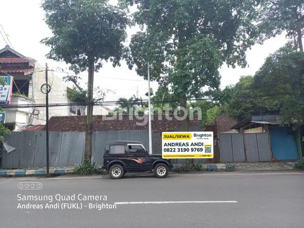 JUAL / SEWA TANAH DI PUSAT KOTA TULUNGAGUNG.DEKAT PUSAT PEMERINTAHAN. COCOK BUAT BISNIS.