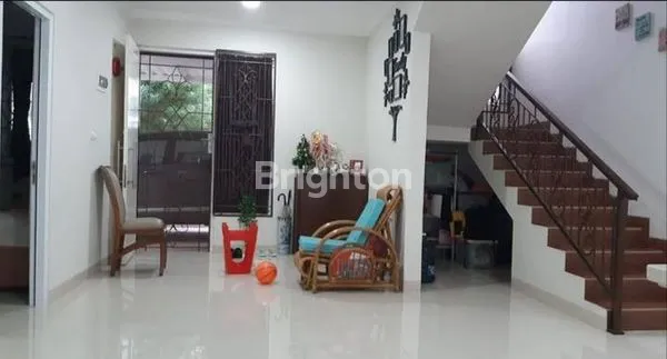 image RUMAH TINGGAL 2 TINGKAT CLUSTER OLEASTER GADING SERPONG (3)