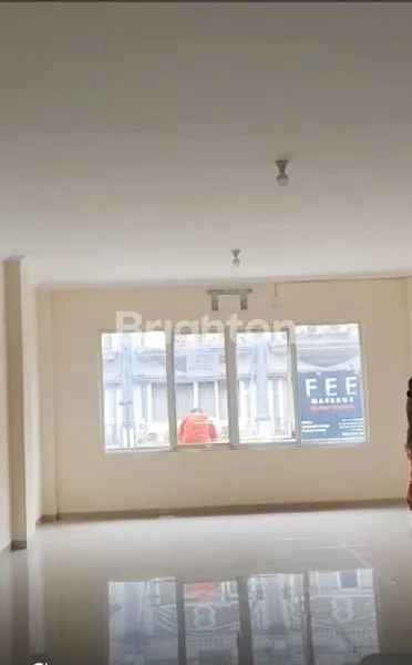 image RUKO DE MANSION ALAM SUTERA TANGERANG (2)