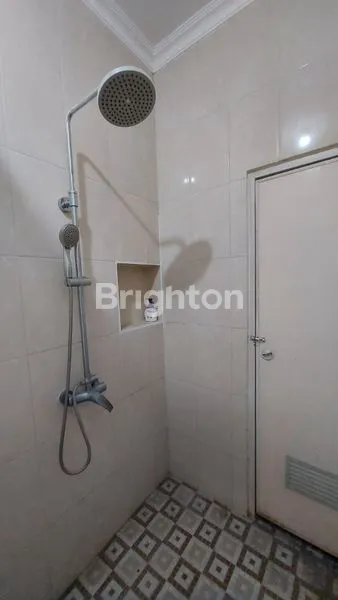 image GRAHA SUKOLILO REGENCY RUMAH SIAP HUNI SELANGKAH KAMPUS ITS DAN MERR (5)