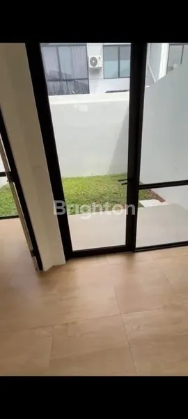 image RUMAH 2 LANTAI CENDANA COVE - LIPPO KARAWACI (6)