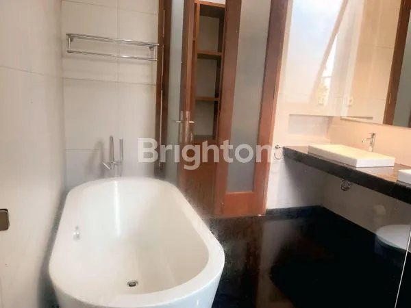 image COMFORT HOUSE WITH POOL KEMANG, SOUTH JAKARTA (8)