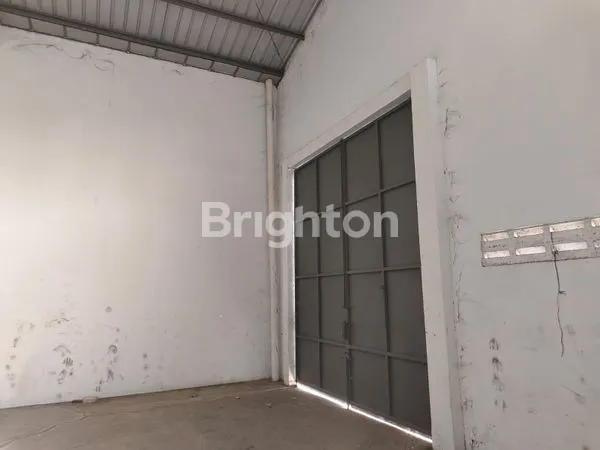 image GUDANG BARU BONUS KANTOR 2 LANTAI DALAM CLUSTER MINI PERGUDANGAN TANGERANG BELAKANG PIK 3 (5)