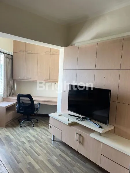 image APARTEMEN SIAP HUNI 2BR FULLY FURNISHED DI SUDIRMAN PARK JAKARTA PUSAT (2)