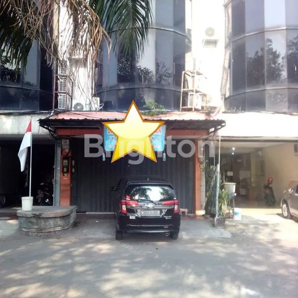 image RUKO 3 LT DI PERMATA JUANDA SIDOARJO PARKIR LUAS, ROW LEBAR DAN LOKASI STRATEGIS (1)