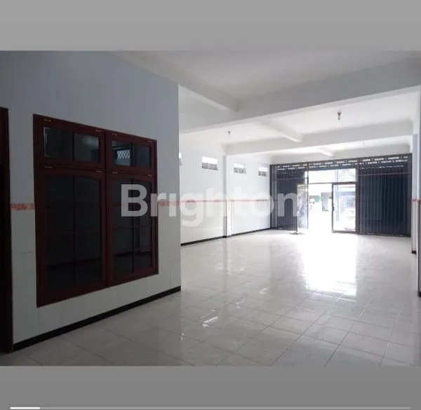 image RUKO CANTIK BANGET SIAP HUNI DAN PAKAI. LOKASI STRATEGIS DI KOTA TULUNGAGUNG (2)