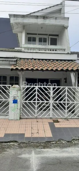 image RUMAH MURAH 2 LANTAI BARUK UTARA (2)