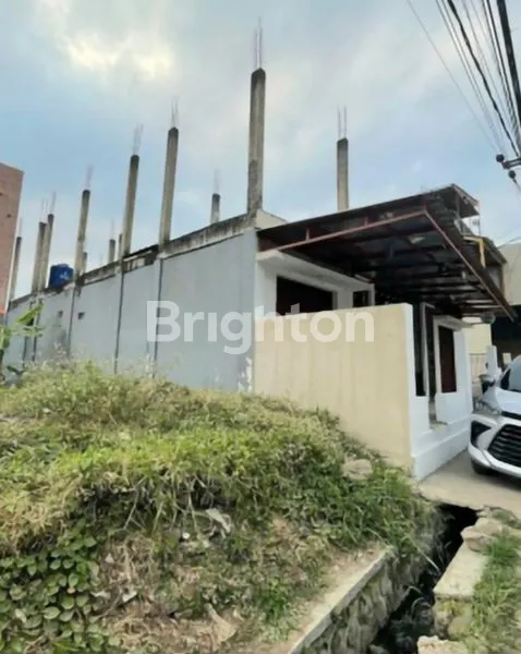 DIJUAL RUMAH KOST AKTIF
