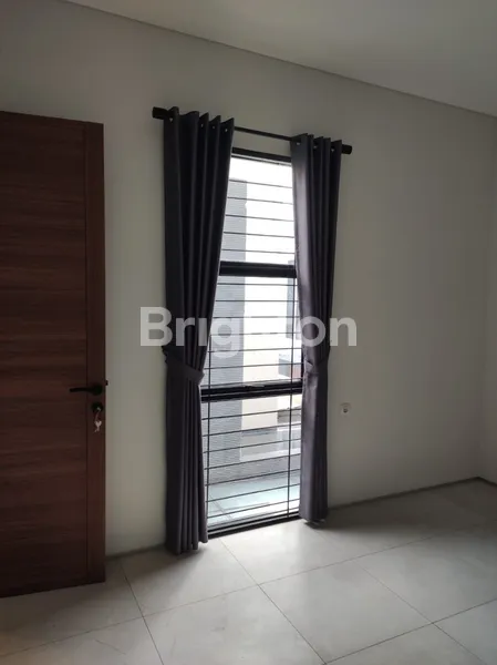 image DI JUAL RUMAH BARU (8)