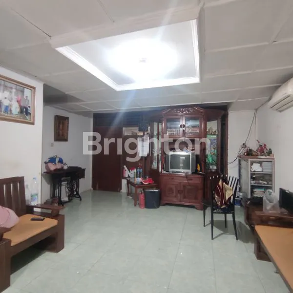 image RUMAH TANJUNG DUREN STRATEGIS HITUNG TANAH JAKARTA BARAT (3)