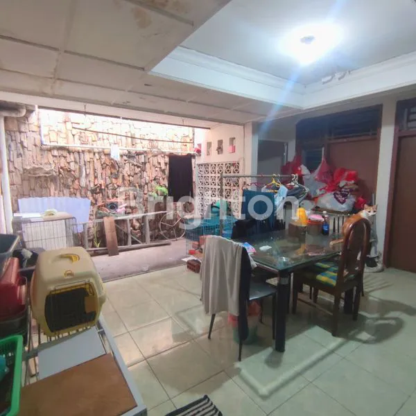 image RUMAH TANJUNG DUREN STRATEGIS HITUNG TANAH JAKARTA BARAT (1)