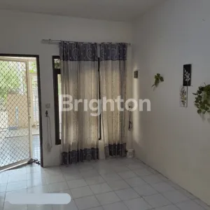 image RUMAH 2LANTAI PALM OASIS SEMEMI (3)