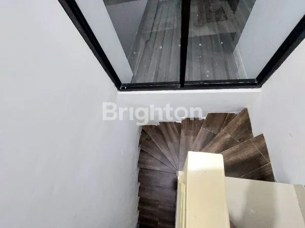 image DI JUAL RUMAH DI SHOJILAND SIDOARJO (SURABAYA SELATAN) (8)