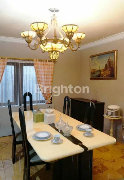 image RUMAH 1,5 LANTAI DI RUNGKUT ASRI SURABAYA, SIAP HUNI!  (3)