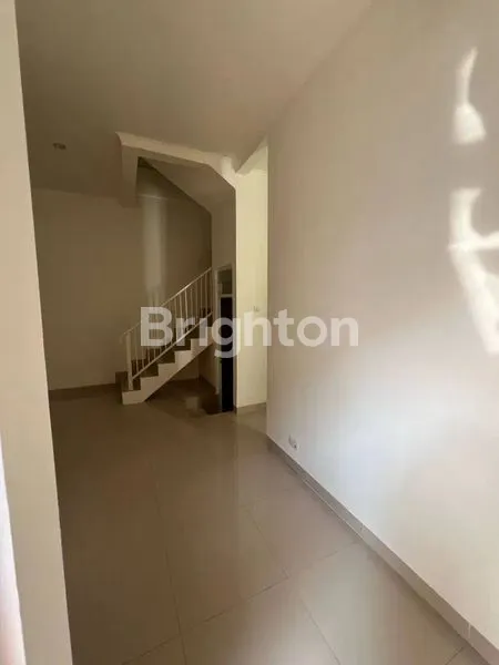 image RUMAH VILA DARMO INDAH SAMBIKEREP DEKAT ALAM GALAXY  (4)