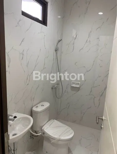 image HARUS TERJUAL !!!  RUMAH SEMI FURNISHED 2 LANTAI CITRARAYA PINE TREES, TANGERANG JUAL CEPAT (3)