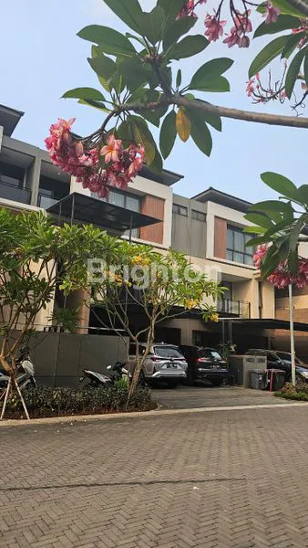 image RUMAH THE ZORA FULLY FURNISHED BSD TANGERANG (1)