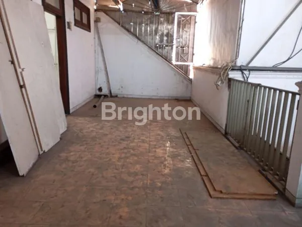 image RUKO DI JALAN WADUNGASRI LOKASI SANGAT STRATEGIS (8)