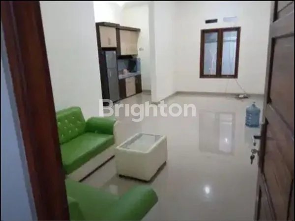 image RUMAH SIAP HUNI CANTIK FULL FURNISH COLOMADU (2)