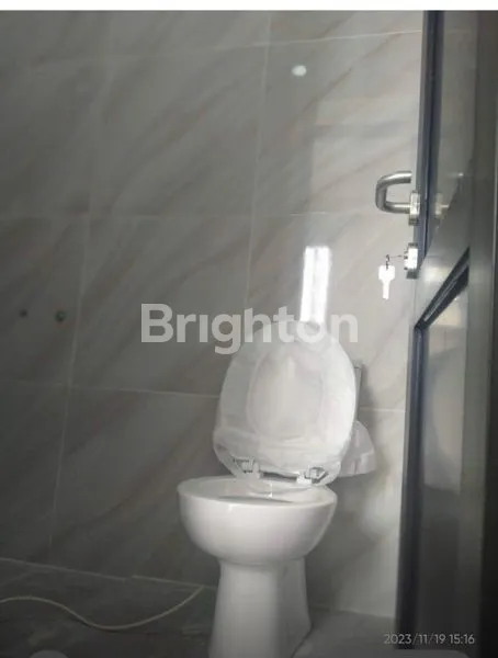 image RUMAH BARU 2LT STRATEGIS DI CIPAYUNG JAKARTA TIMUR (8)