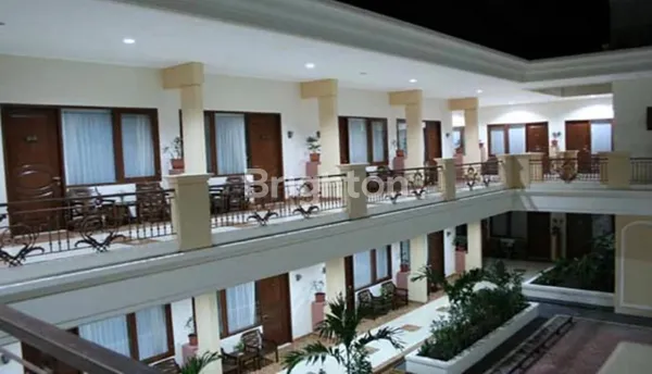 image DIJUAL HOMESTAY DI RAYA KERTAJAYA INDAH, SANGAT STRATEGIS PUSAT KOTA, DEKAT GALAXY MALL (5)