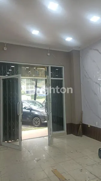 image RUKO CANTIK 3 LANTAI DI PARAMOUNT SERPONG (2)