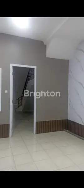 image RUKO CANTIK 3 LANTAI DI PARAMOUNT SERPONG (4)