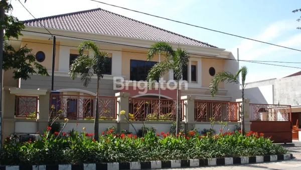 image RAYA KERTAJAYA INDAH COCOK HOMESTAY / KOS SIAP PAKAI DEKAT PUSAT KOTA (1)