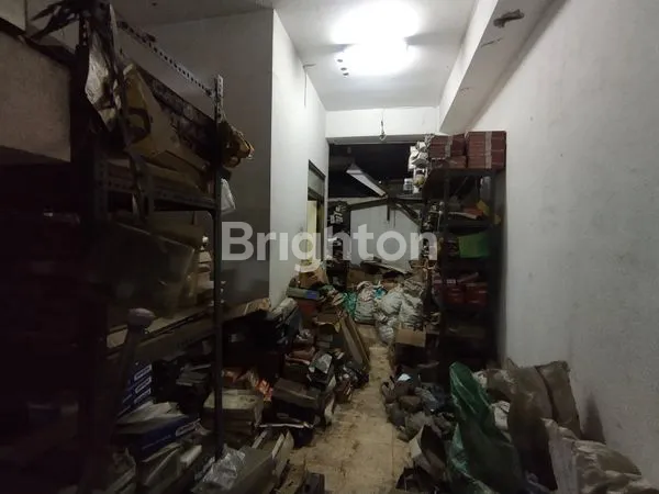image RUKO 3 LANTAI PUSAT KOTA SURABAYA COCOK UNTUK USAHA (8)