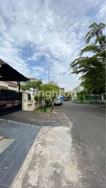 image RUMAH SIAP HUNI INTERCON KEBUN JERUK JAKARTA BARAT (2)