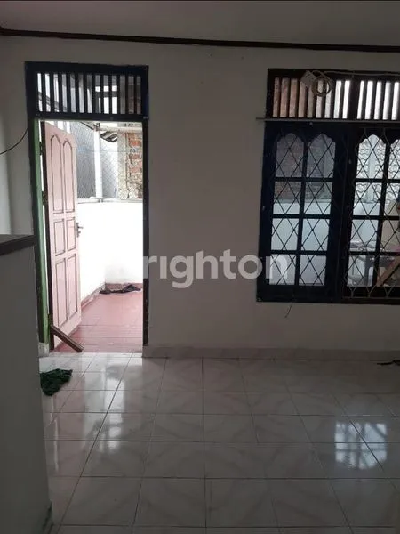 image DISEWAKAN RUMAH DI BALIKPAPAN SELATAN (2)