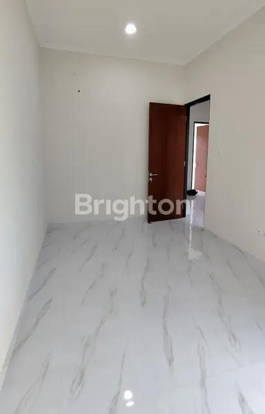 image RUMAH NEW MINIMALIS DI  BARUK UTARA HANYA SELANGKAH KE RAYA MEER  (6)