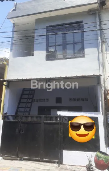 image RUMAH 2.5 LANTAI NGINDEN SURABAYA (1)