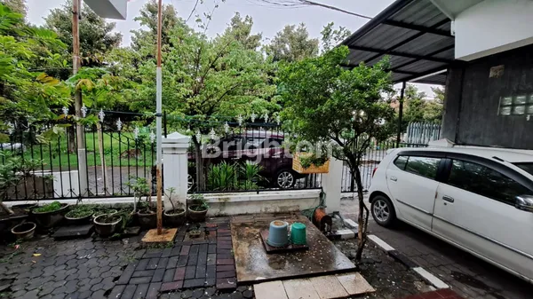 image RUMAH KLAMPIS ANOM PERUM WISMA MUKTI SURABAYA LOKASI SANGAT STRATEGIS (2)