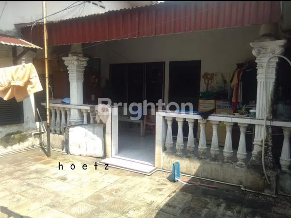 image HALAMAN LUAS RUMAH HUNIAN DIJUAL DI JALAN PERIUK AYAHANDA MEDAN (2)