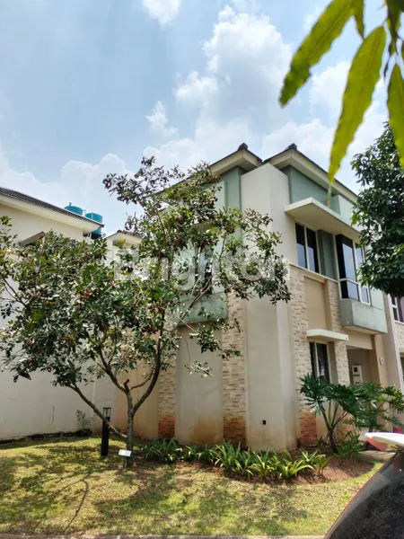 image RUMAH BAGUS 2 LANTAI HOEK DI CLUSTER TESLA DI SUMMARECON GADING SERPONG TANGERANG BANTEN (7)